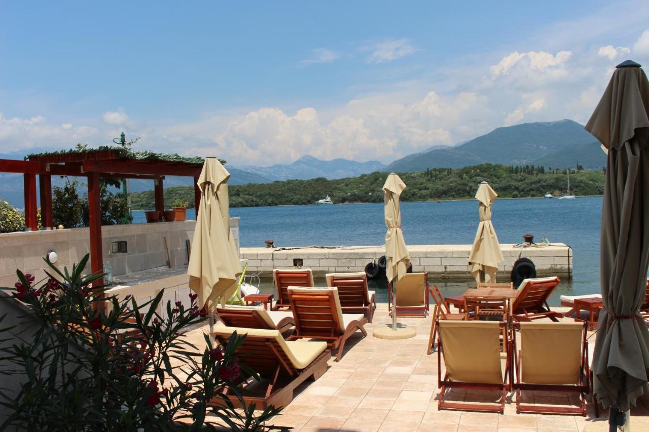 Apartments Harmonia Tivat Exterior photo